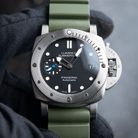 Panerai Luminor Submersible 1950 PAM682 Price, 